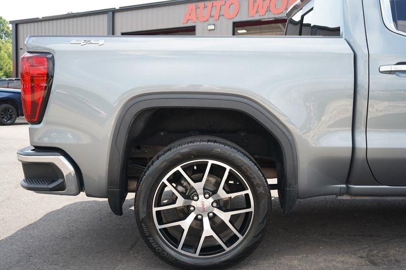 GMC Sierra 1500 4WD Crew Cab 147" SLT 2020