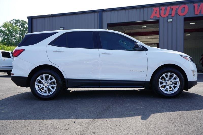 Chevrolet Equinox FWD 4dr LS w/1LS 2019