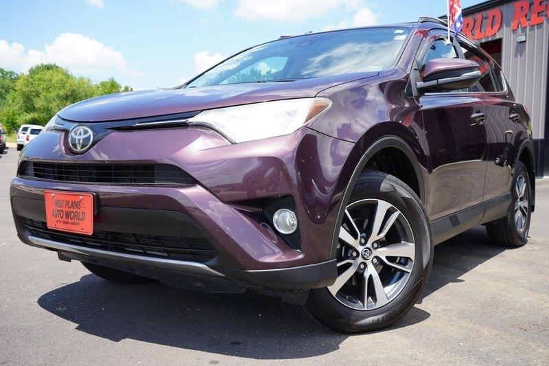 2017 Toyota RAV4 XLE AWD (Natl)