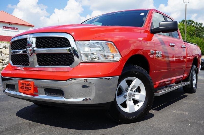 2017 RAM 1500 SLT 4x4 Quad Cab 6'4" Box