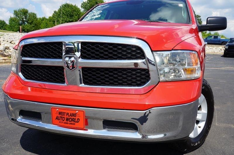 RAM 1500 SLT 4x4 Quad Cab 6'4" Box 2017