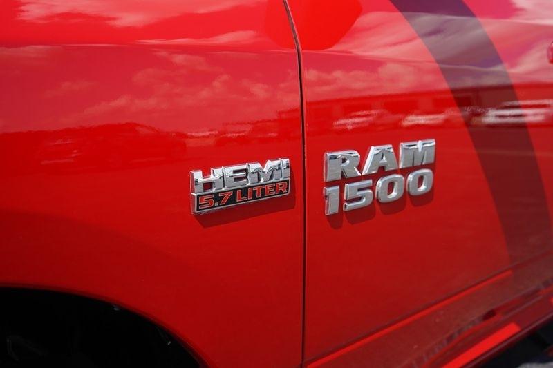RAM 1500 SLT 4x4 Quad Cab 6'4" Box 2017