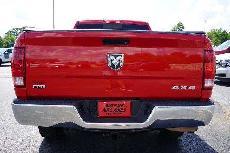 RAM 1500 SLT 4x4 Quad Cab 6'4" Box 2017