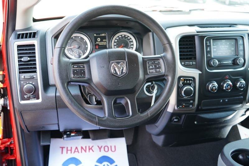 RAM 1500 SLT 4x4 Quad Cab 6'4" Box 2017