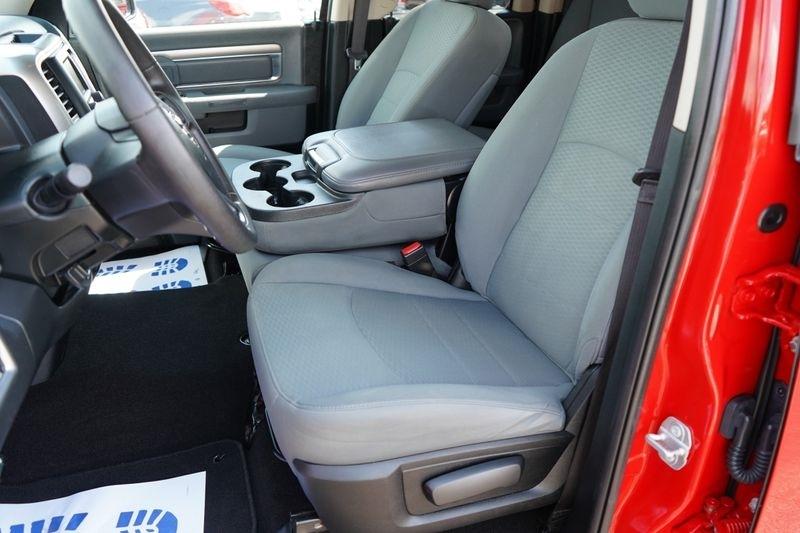 RAM 1500 SLT 4x4 Quad Cab 6'4" Box 2017
