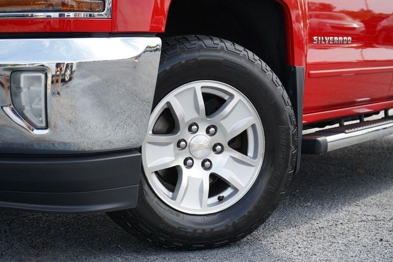 Chevrolet Silverado 1500 4WD Double Cab 143.5" LT w/1LT 2017