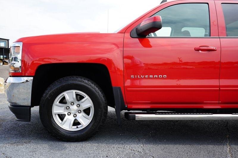 Chevrolet Silverado 1500 4WD Double Cab 143.5" LT w/1LT 2017