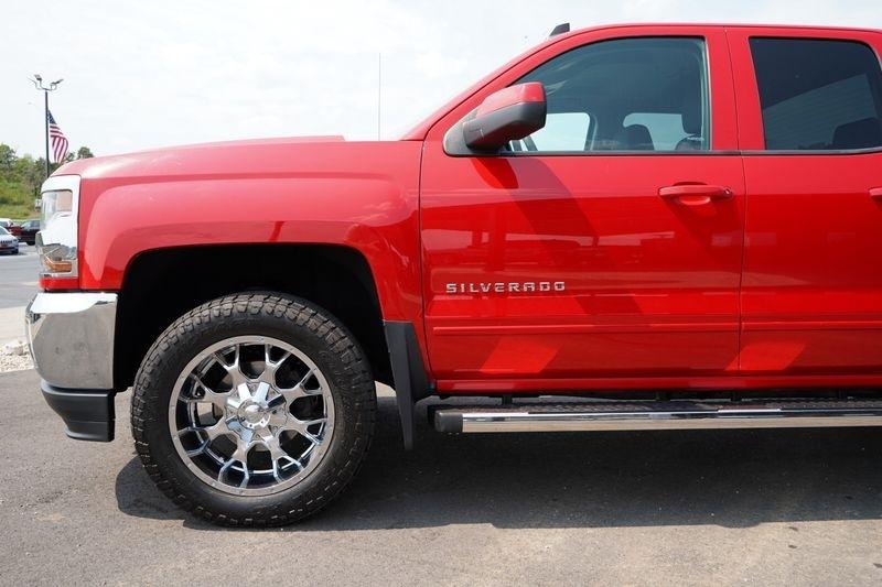 Chevrolet Silverado 1500 4WD Double Cab 143.5" LT w/1LT 2017