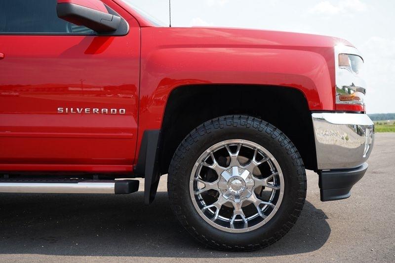 Chevrolet Silverado 1500 4WD Double Cab 143.5" LT w/1LT 2017