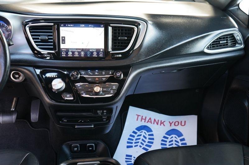 Chrysler Pacifica Touring L Plus FWD 2019