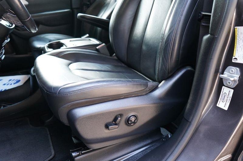 Chrysler Pacifica Touring L Plus FWD 2019
