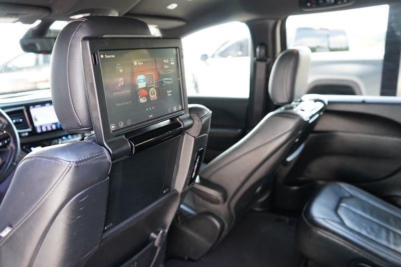 Chrysler Pacifica Touring L Plus FWD 2019