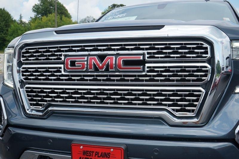 GMC Sierra 1500 4WD Crew Cab 147" Denali 2021