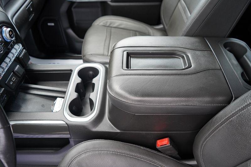 GMC Sierra 1500 4WD Crew Cab 147" Denali 2021