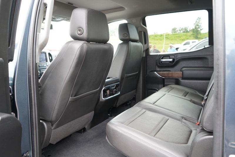 GMC Sierra 1500 4WD Crew Cab 147" Denali 2021