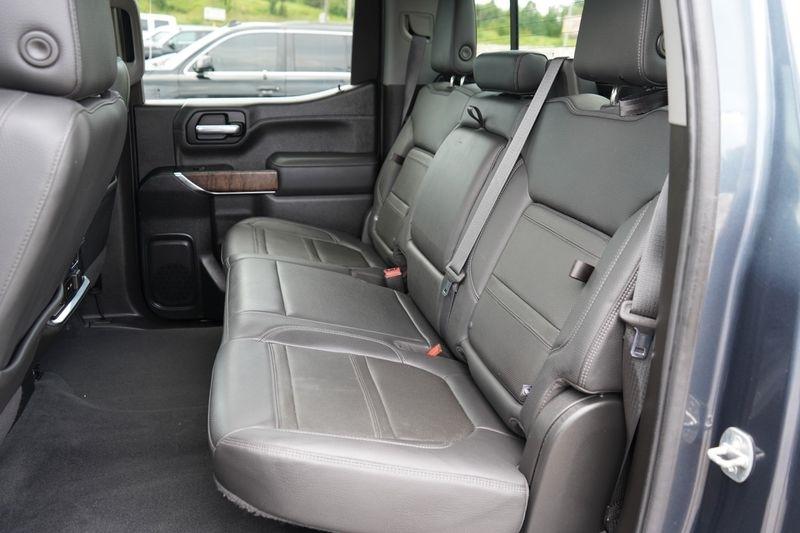 GMC Sierra 1500 4WD Crew Cab 147" Denali 2021
