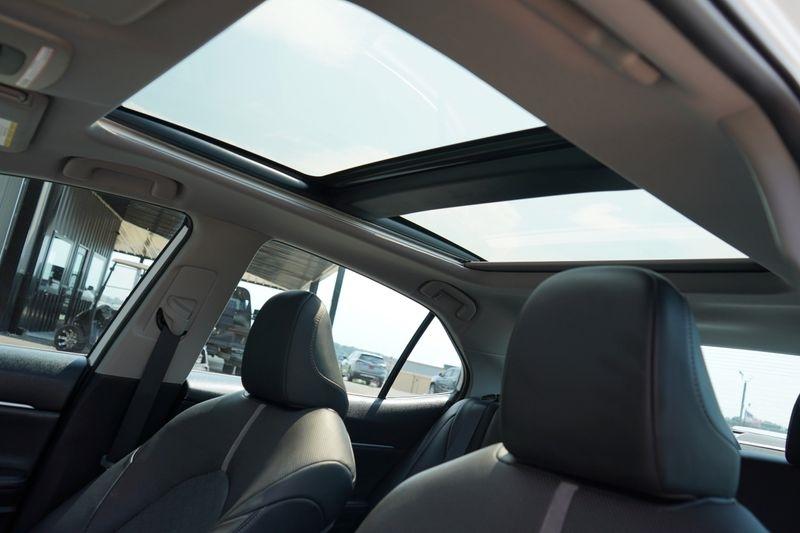 Toyota Camry XSE Auto (Natl) 2023