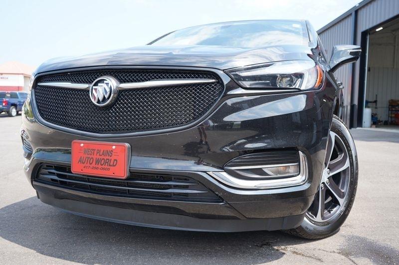 Buick Enclave FWD 4dr Essence 2021