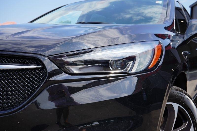 Buick Enclave FWD 4dr Essence 2021