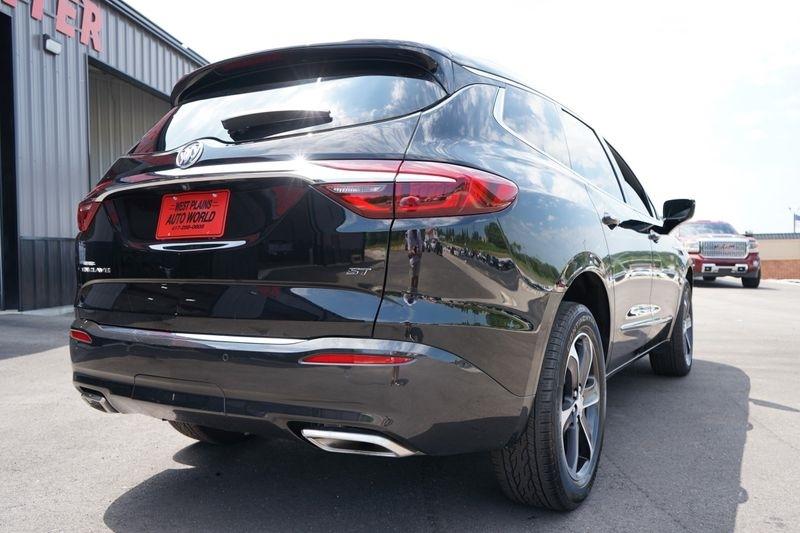 Buick Enclave FWD 4dr Essence 2021