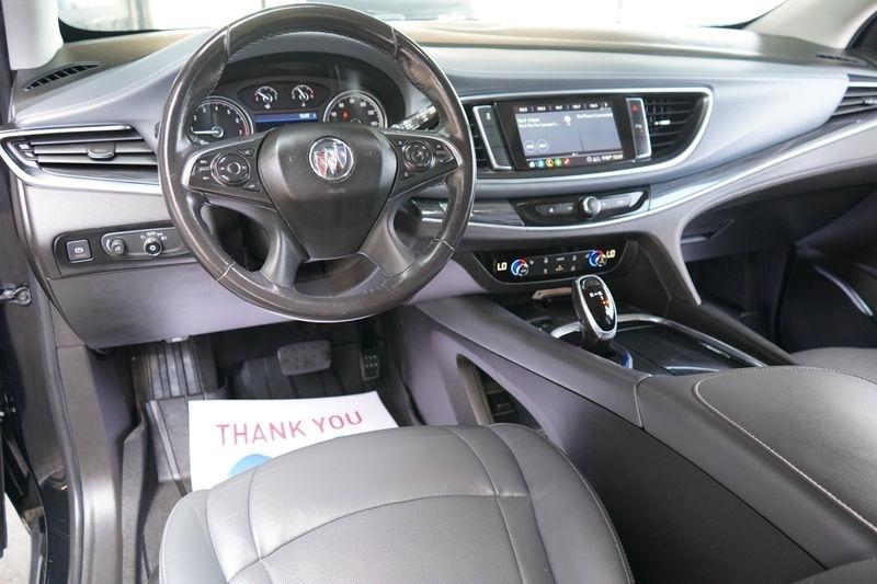Buick Enclave FWD 4dr Essence 2021