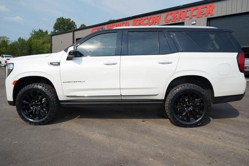 GMC Yukon 4WD 4dr Denali 2021