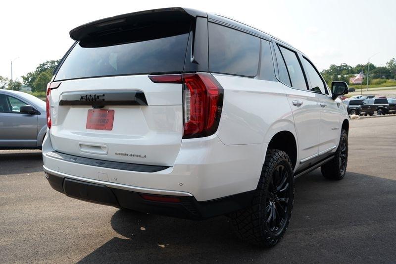 GMC Yukon 4WD 4dr Denali 2021