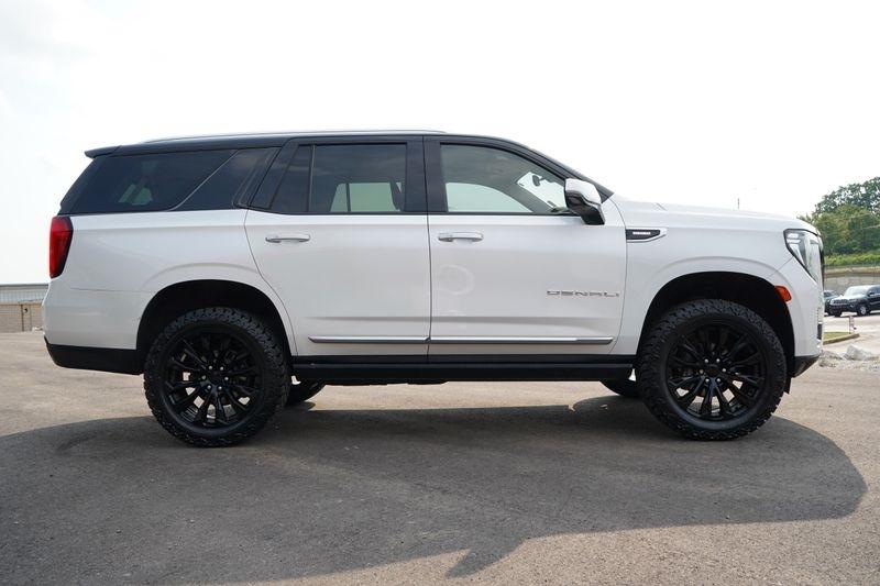 GMC Yukon 4WD 4dr Denali 2021
