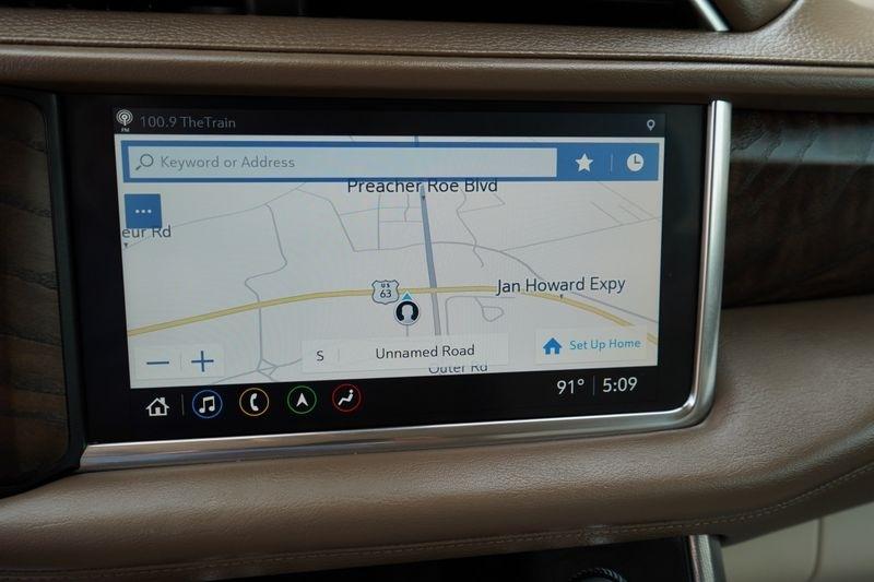 GMC Yukon 4WD 4dr Denali 2021