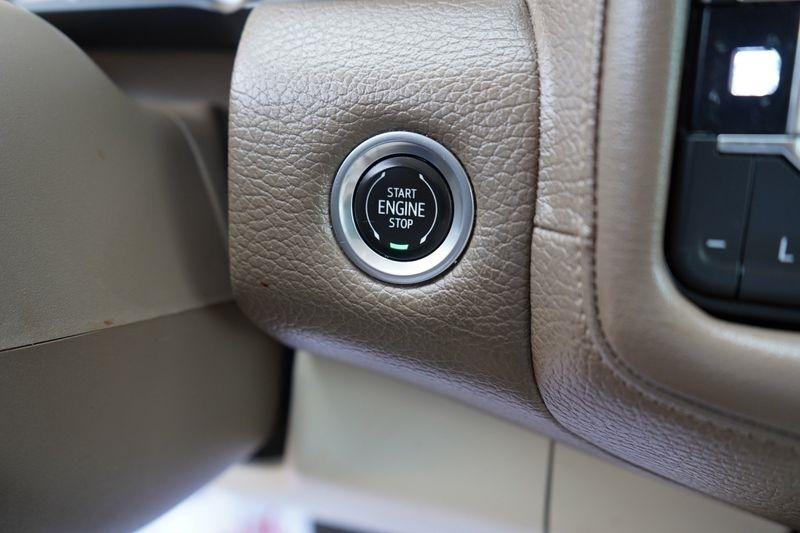 GMC Yukon 4WD 4dr Denali 2021