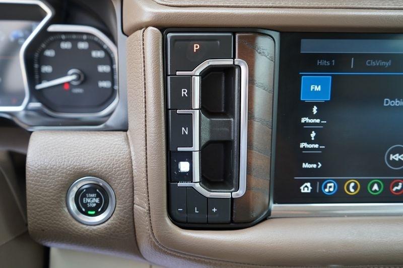 GMC Yukon 4WD 4dr Denali 2021