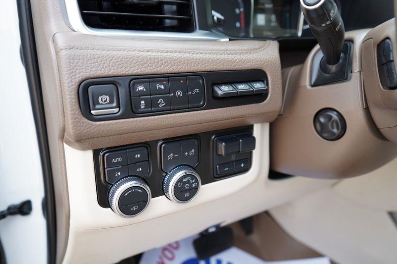 GMC Yukon 4WD 4dr Denali 2021
