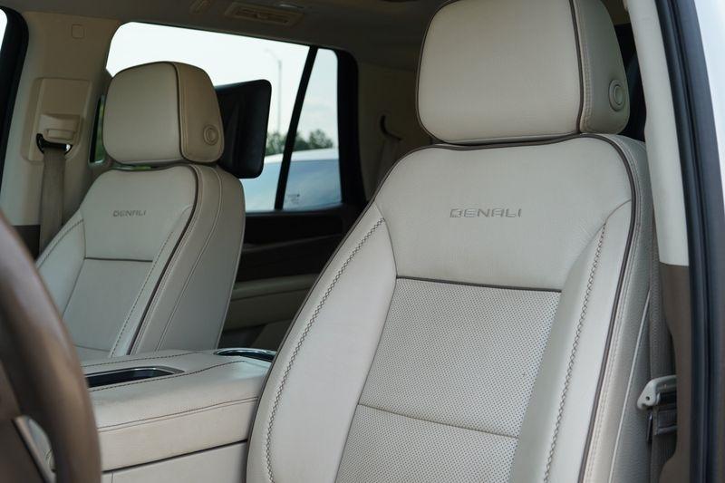 GMC Yukon 4WD 4dr Denali 2021
