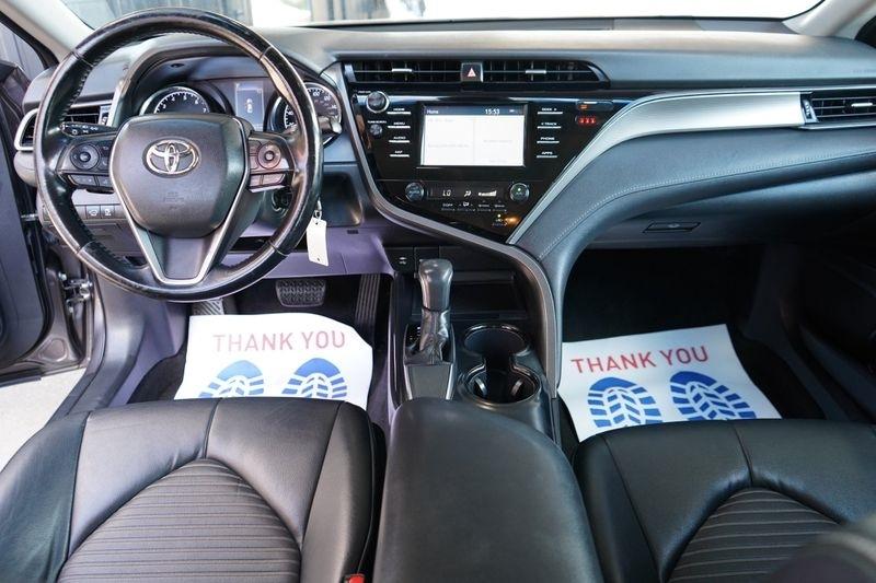 Toyota Camry XLE Auto (Natl) 2019