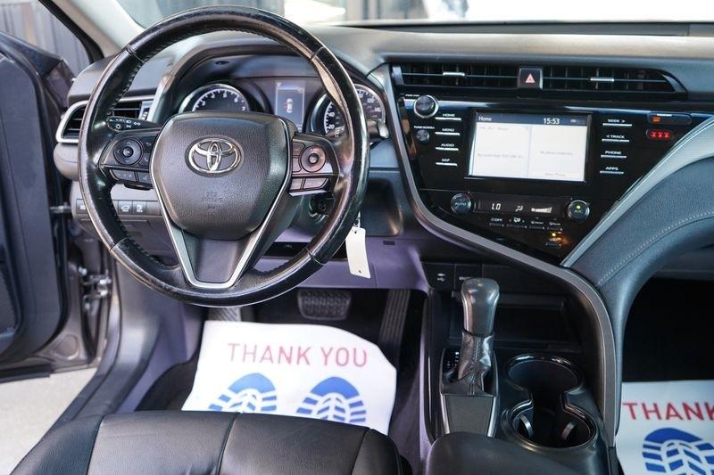 Toyota Camry XLE Auto (Natl) 2019