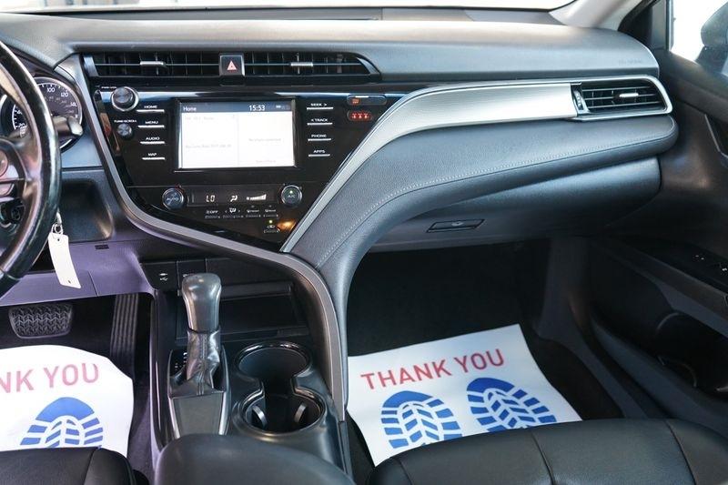 Toyota Camry XLE Auto (Natl) 2019