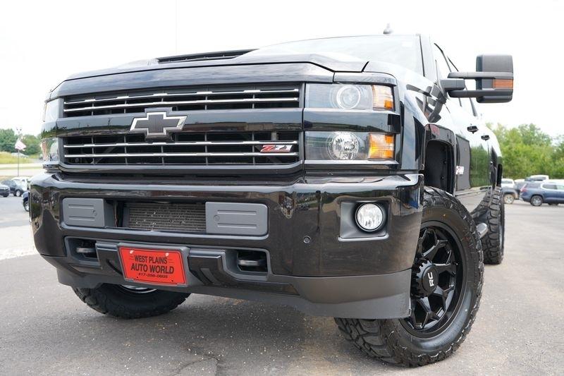 Chevrolet Silverado 2500HD 4WD Crew Cab 153.7" LTZ 2018