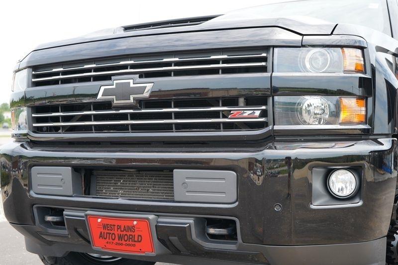 Chevrolet Silverado 2500HD 4WD Crew Cab 153.7" LTZ 2018