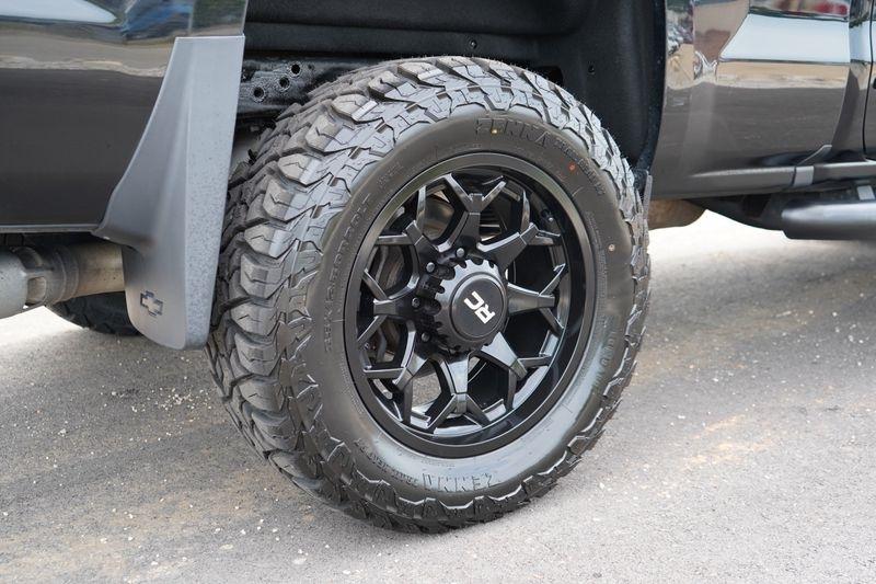 Chevrolet Silverado 2500HD 4WD Crew Cab 153.7" LTZ 2018