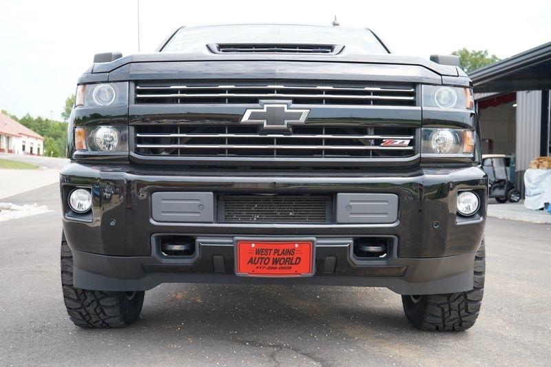 Chevrolet Silverado 2500HD 4WD Crew Cab 153.7" LTZ 2018