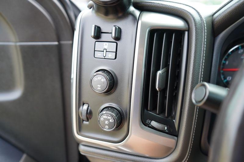 Chevrolet Silverado 2500HD 4WD Crew Cab 153.7" LTZ 2018