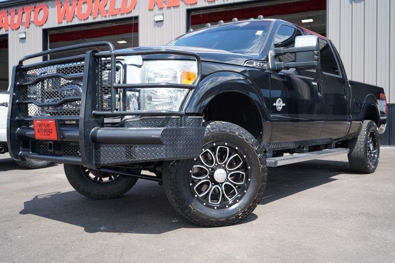 2015 Ford Super Duty F-350 SRW Lariat 4WD Crew Cab 6.75' Box