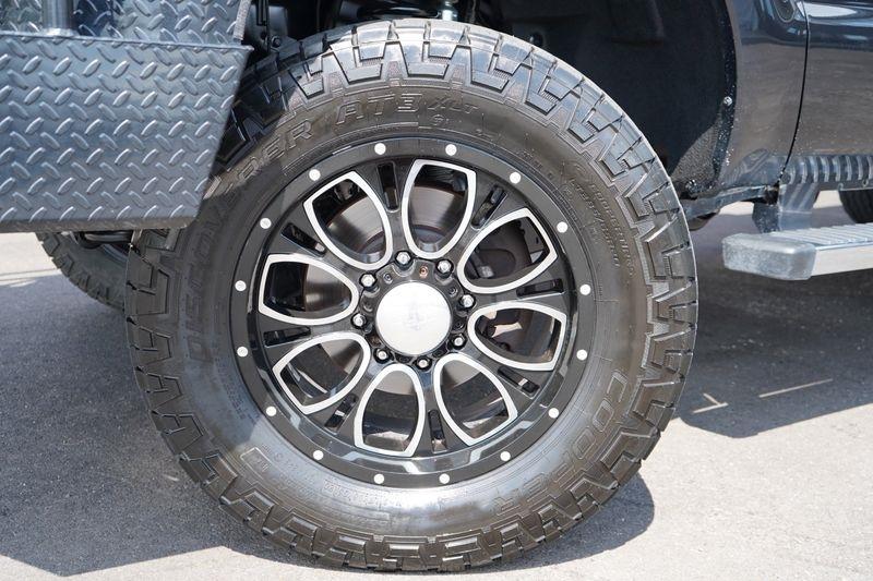 Ford Super Duty F-350 SRW Lariat 4WD Crew Cab 6.75' Box 2015