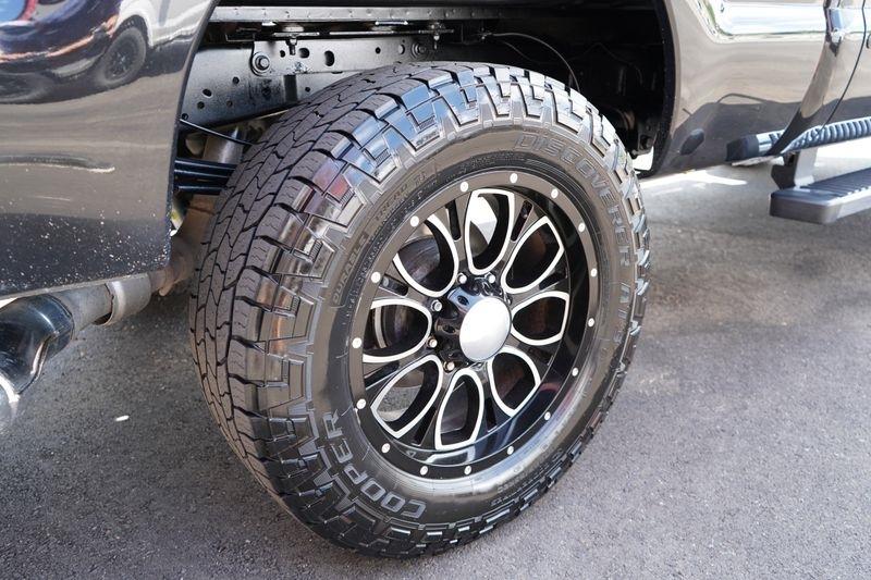 Ford Super Duty F-350 SRW Lariat 4WD Crew Cab 6.75' Box 2015