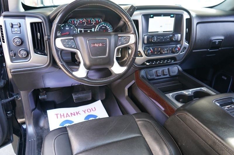 GMC Sierra 1500 4WD Crew Cab 143.5" SLT 2017