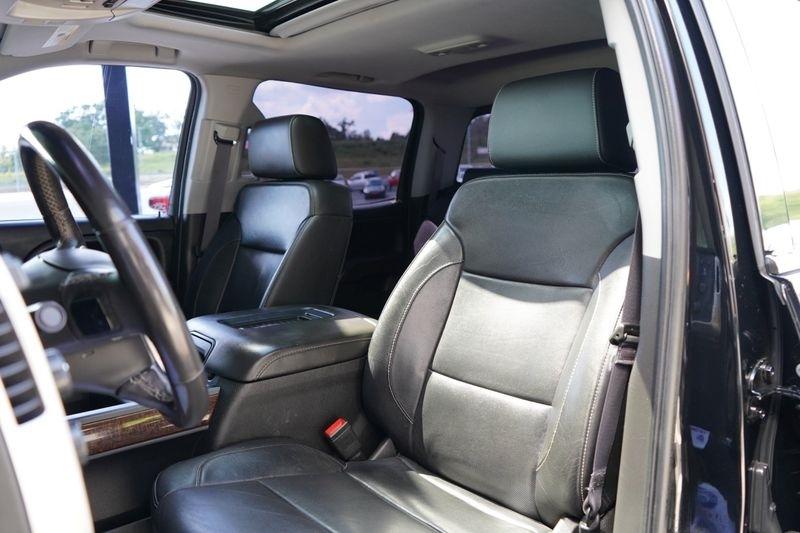 GMC Sierra 1500 4WD Crew Cab 143.5" SLT 2017