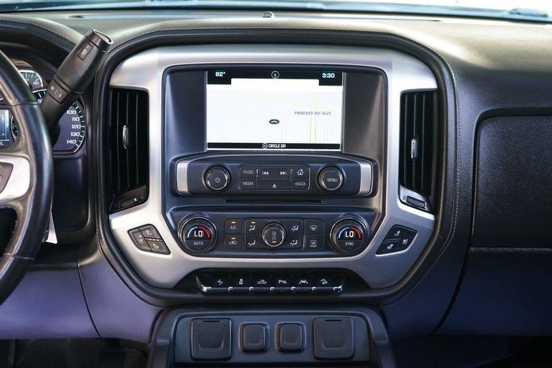 GMC Sierra 1500 4WD Crew Cab 143.5" SLT 2017