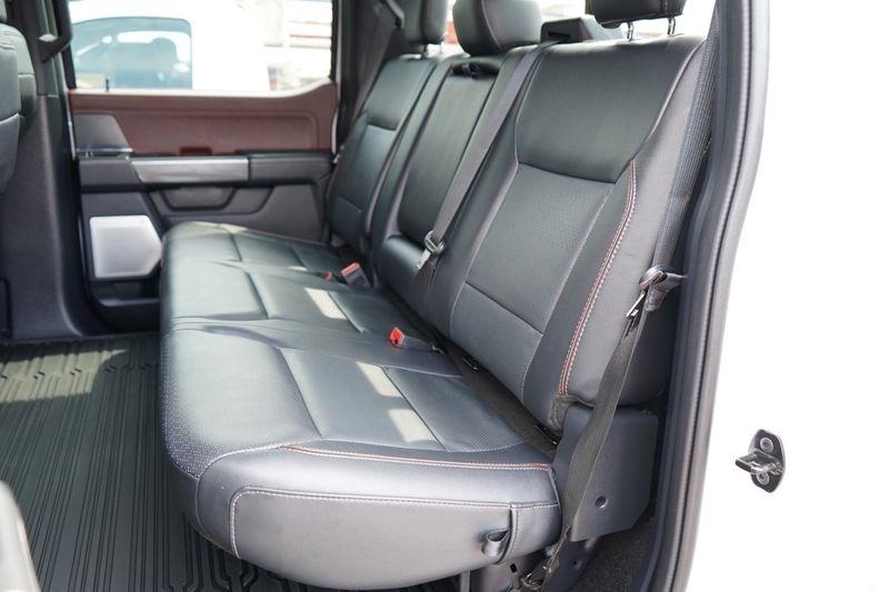 Ford F-150 Lariat 4WD SuperCrew 5.5' Box 2022