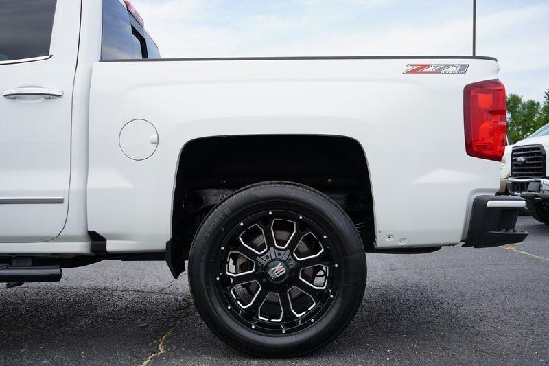 Chevrolet Silverado 1500 4WD Crew Cab 143.5" LTZ w/2LZ 2017