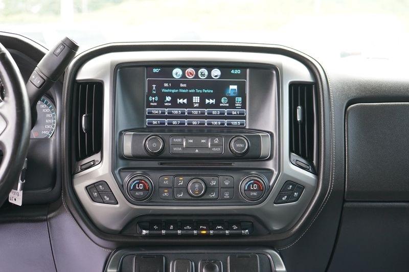 Chevrolet Silverado 1500 4WD Crew Cab 143.5" LTZ w/2LZ 2017